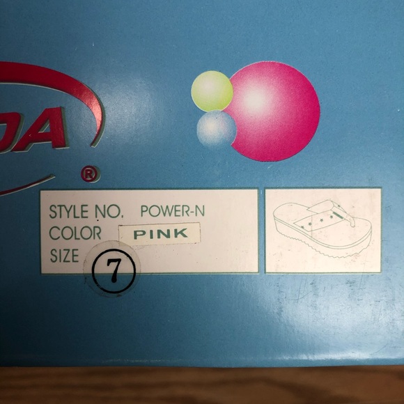 SODA Power Pink Star Studded Flip Flop Sandals - Picture 7 of 7